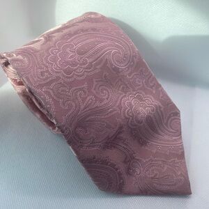 Donald J. Trump Signature Collection Pink Paisley Tie
